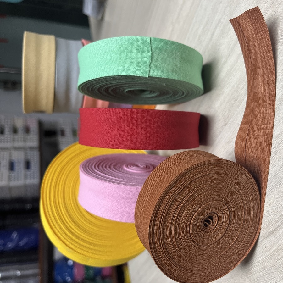Binding Tape Bias - 25mm x 5meter katun dilipat Bias
